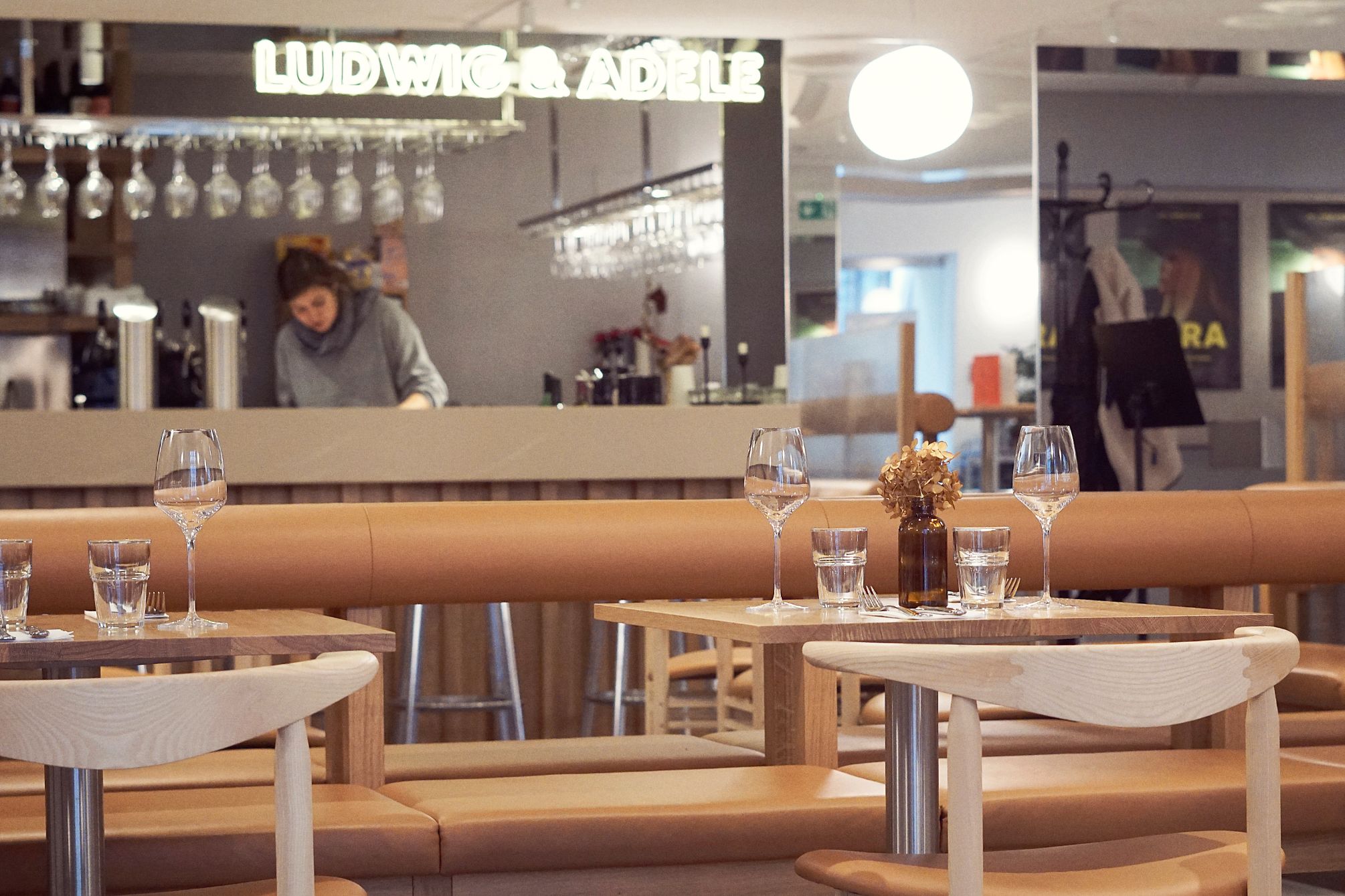 Ludwig & Adele Bar & Stühle